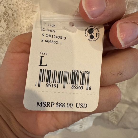 Free People Ivory Lace Button Front Cami Top Size L - Picture 4 of 4